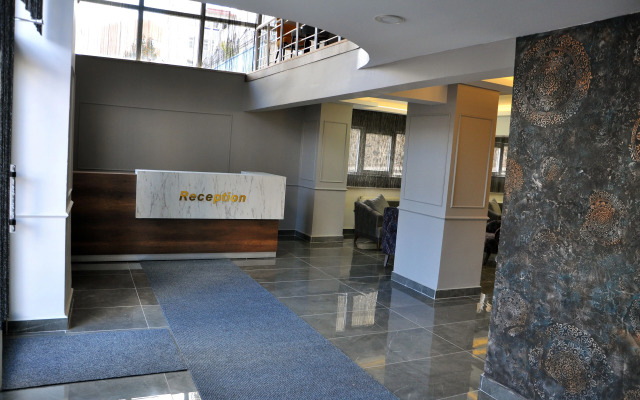 Saka Life Hotel