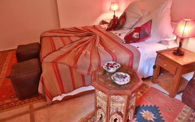 Riad Kalinka Lotus