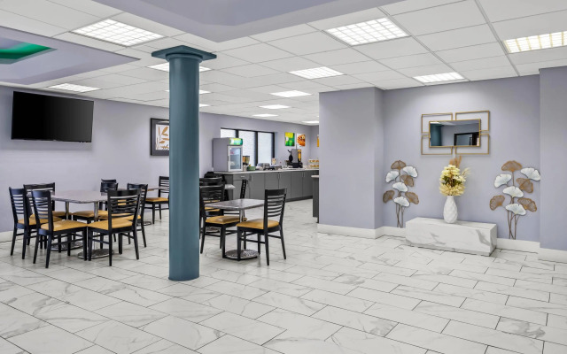 Quality Inn Fort Campbell