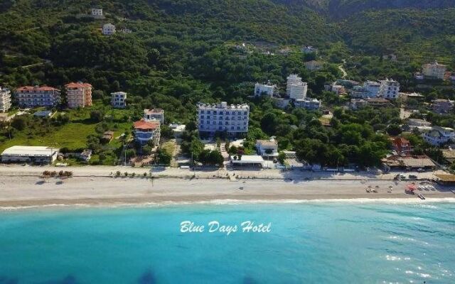 Blue Days Hotel