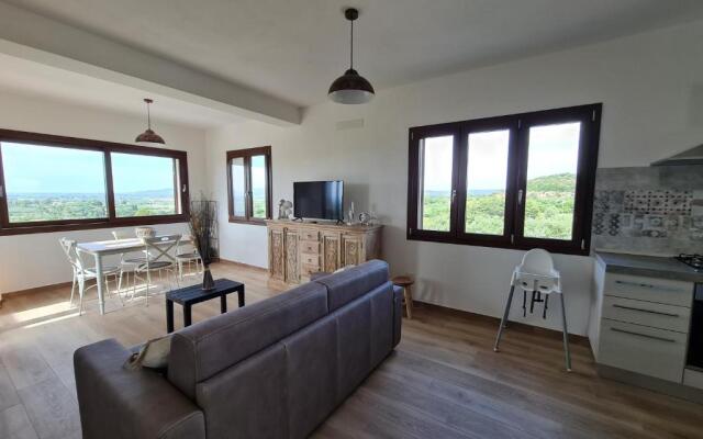 Alghero - House with Panoramic View immersed in full nature