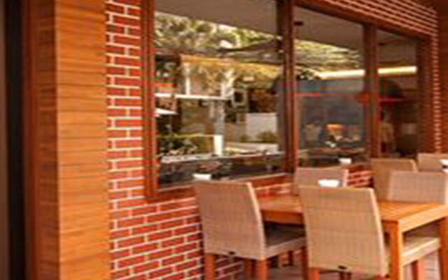 Dynasty Grande Hotel