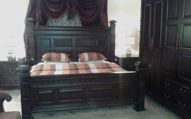 Royal Tower Furnished Suites