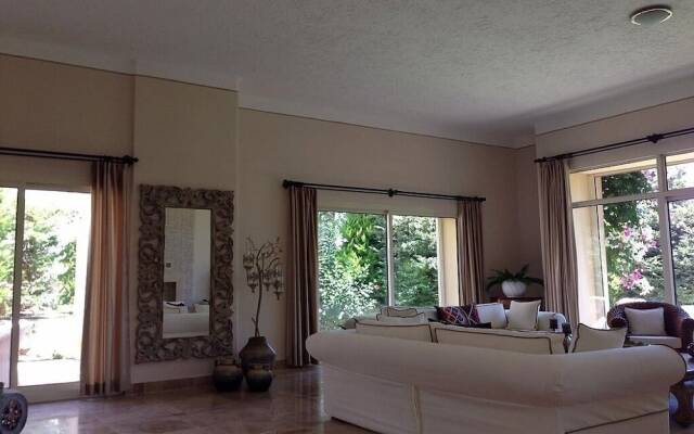 BO092 by Villaofsummer