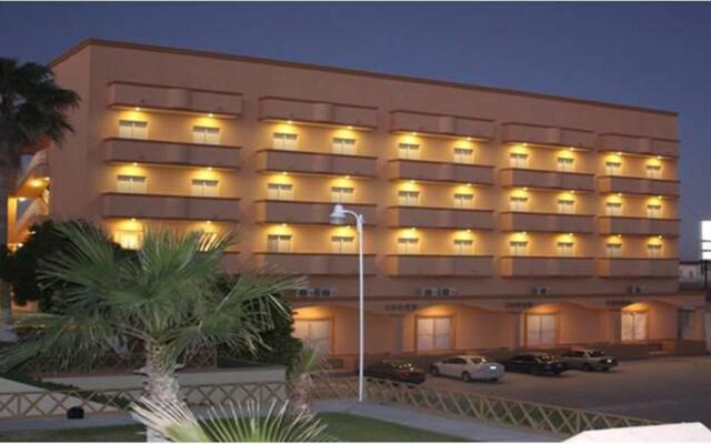 Hotel Fiesta De Cortez