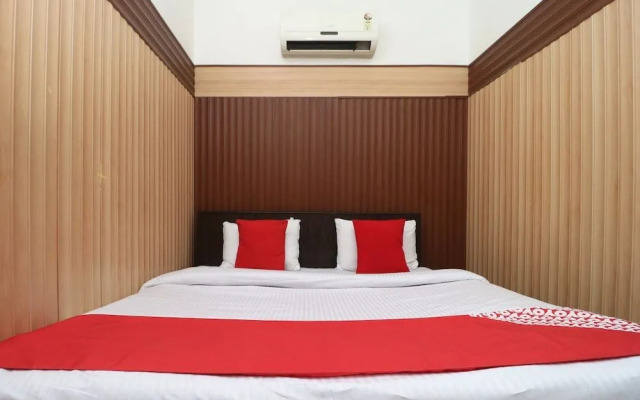 Hotel Temple Tower By OYO Rooms