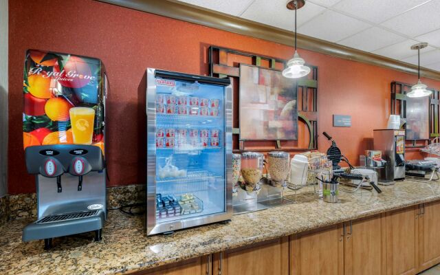 Best Western Cascade Inn & Suites