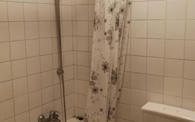 Hostel Tolek