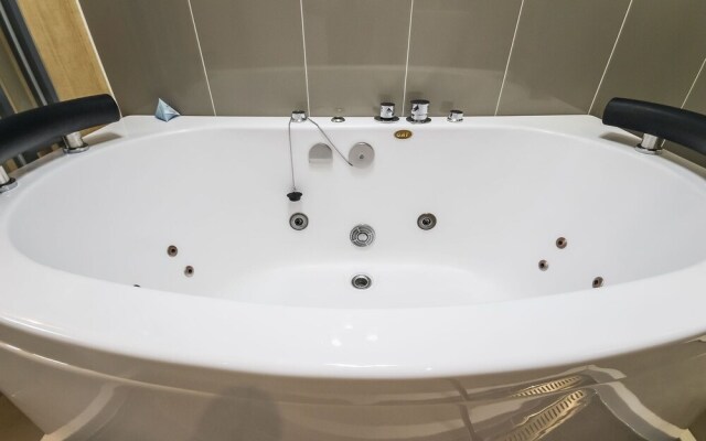 Yeosu Marina Self Check-in Motel