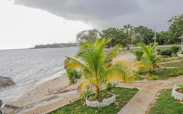 Little Bay Hideaway