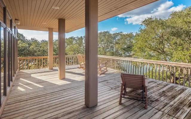 Nicholson Oaks by Topsail Realty