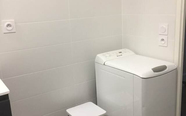 Charming Apartment, Quiet, Hotel Service