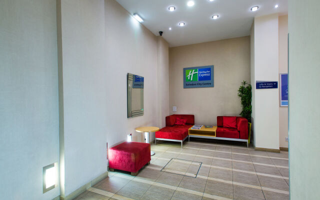 Holiday Inn Express Swindon City Centre, an IHG Hotel