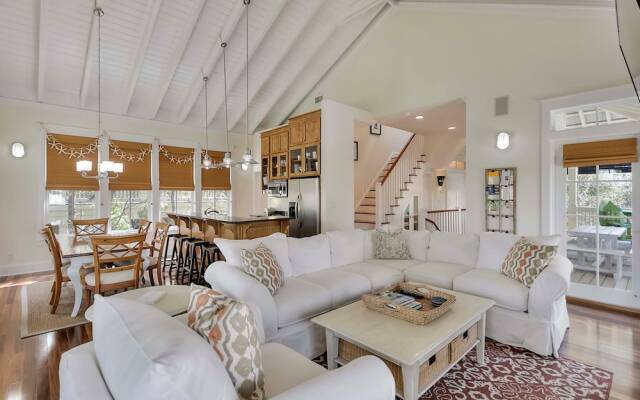 Sea La Vie by Exclusive 30A