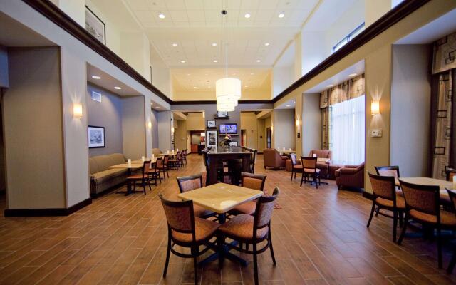 Hampton Inn & Suites Seattle/Kent,WA