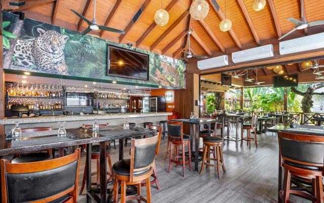 Best Western Plus Belize Biltmore Plaza