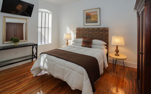 Scenic City Hostel