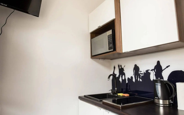 RockStar Apartments