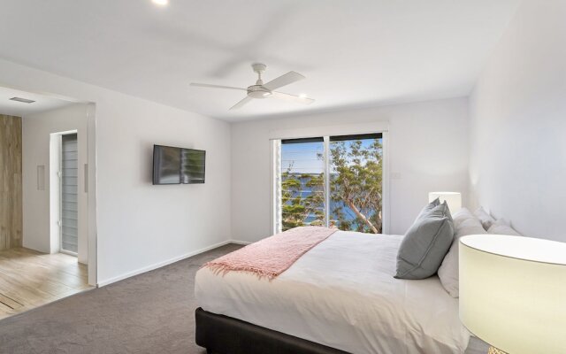 The Zenith 9 Joleen Cresent