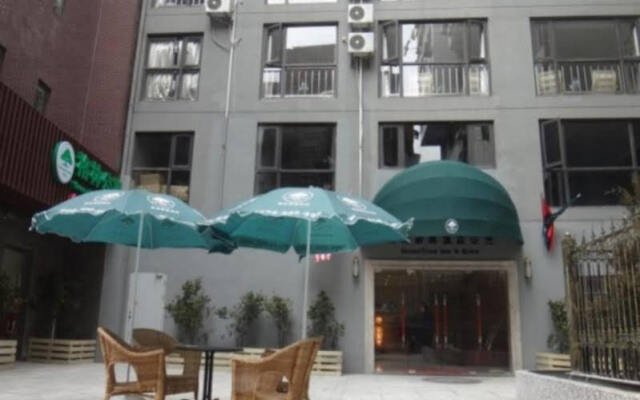 GreenTree Inn Jiujiang Xunyang Road Apartment Hotel