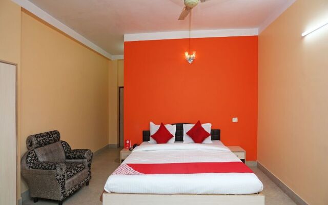 OYO 26822 Golden Sea Queen Beach Resort