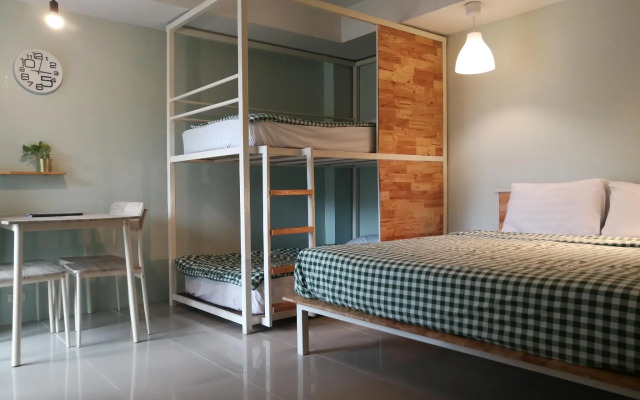 The Leaf Service Apartment