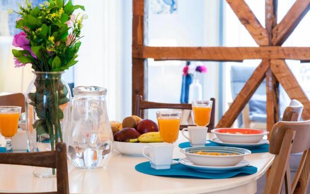 Bairro Alto 3 Bedroom Patio Flat!