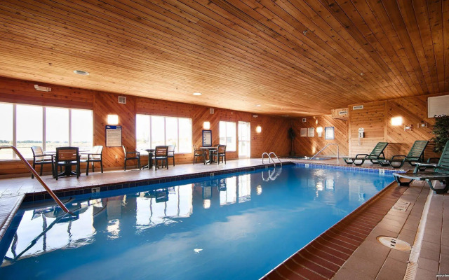 Holiday Inn Express Toledo West - Napoleon by IHG