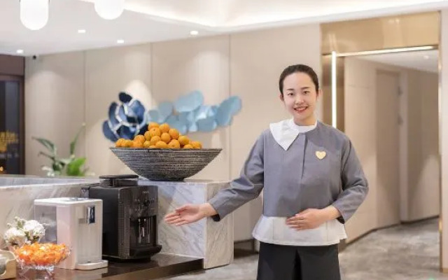 Orange Hotel