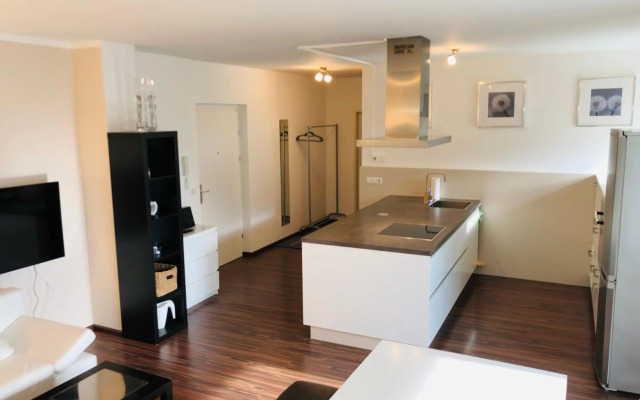 25h GARDEN Apartment LUXURY PLUS private Beach