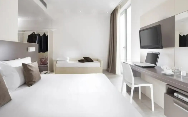 Hotel Cube