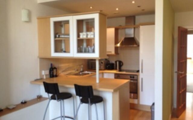 Two Bedroom Flat in Edinburgh