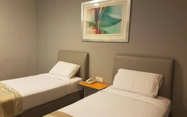 U Pac Hotel