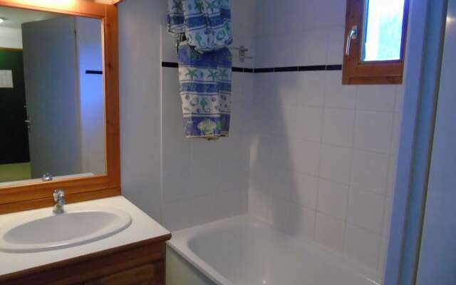 Lou Services Apartment G22 LSI 001