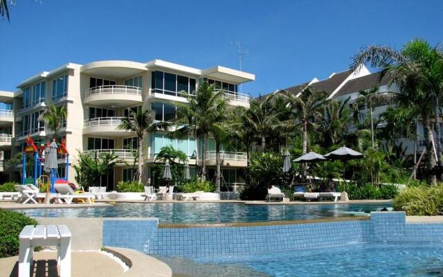 Baan Sanploen Huahin Condo By KK