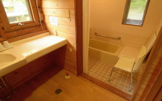 Forest Resort Conifer Iwabitsu