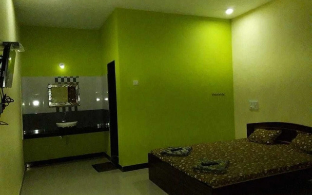 Aashirwad Paying Guest House