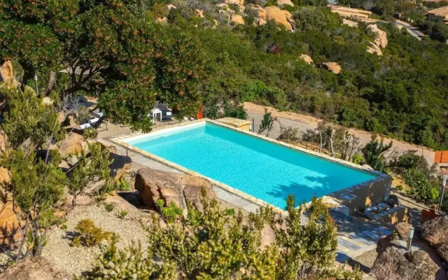 Villa Esmeralda - Free Wifi - With Swimming Pool
