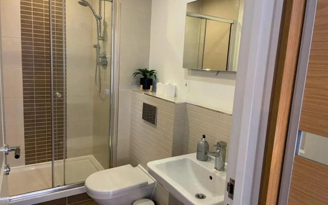 MAIDENHEAD Stylish and modern 2 bedroom apartment