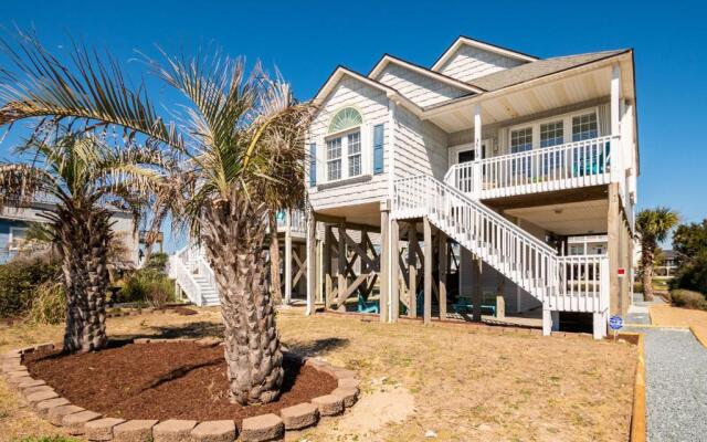 Sea Glass by Oak Island Accommodations