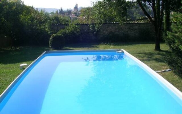 La Patirana Guesthouse