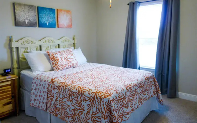 Southern Charm by RedAwning