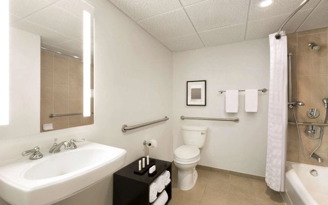 Embassy Suites Boca Raton