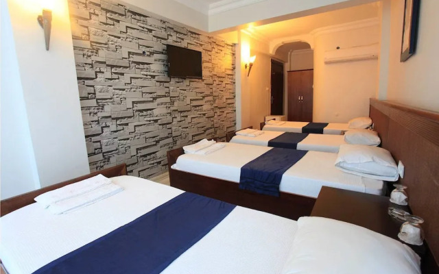 Hotel Grand Urhay