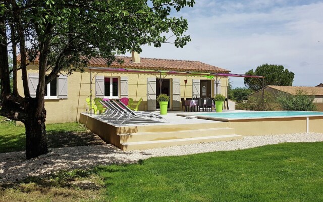 Cozy Villa in Lirac France With Private Pool