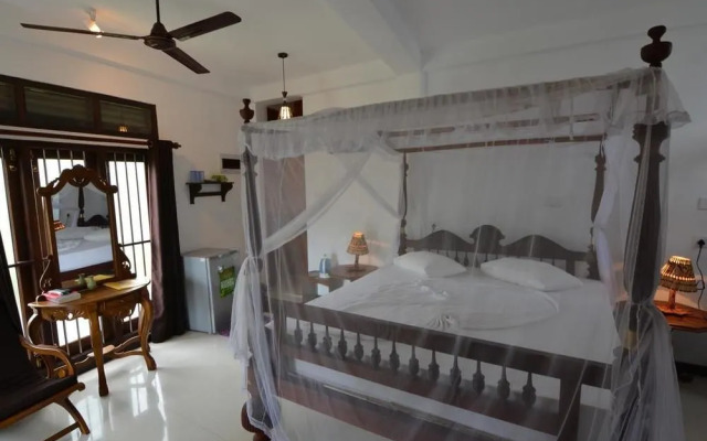 Vista Rooms Dewalaya Road 1