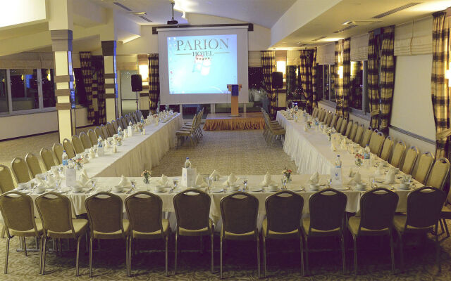 Parion Hotel