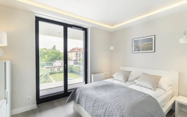 Luxury Apartments - Okrzei Residence