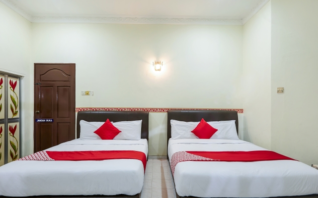 OYO 491 D Anjung Inn