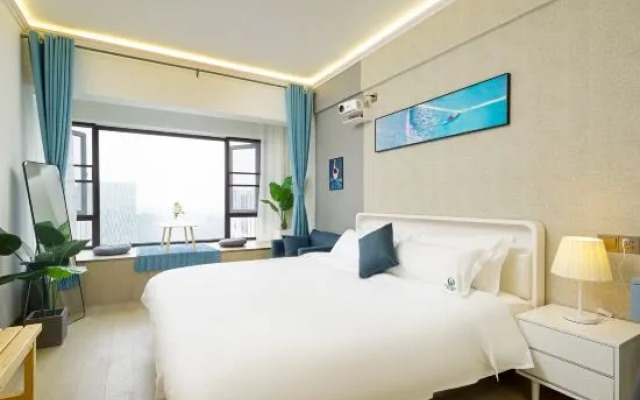 My House Apartment (Chengdu Station Zoo Branch)